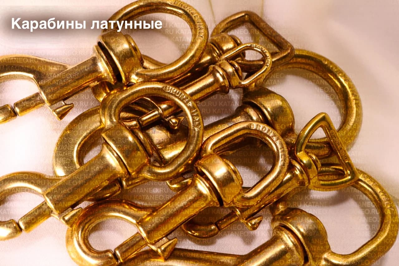Фурнитура для лошадей. Пряжки, карабины для шорных изделий.